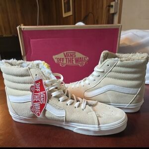 Vans Women's Tan High-Top‎ Sneakers